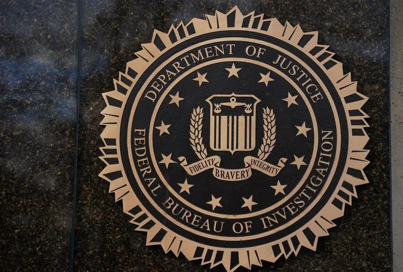 FBI avalia danos após grande vazamento de dados de funcionários
